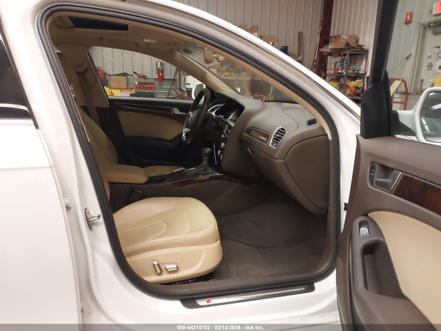 2015 AUDI A4 WAUBFAFL4FN041559 Photo 4