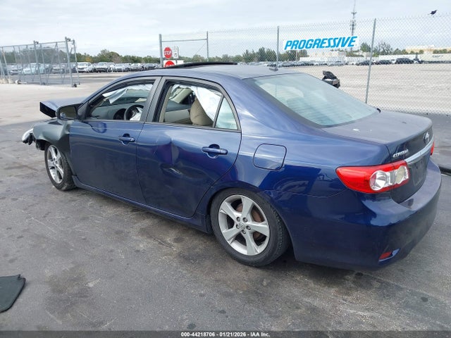 2012 TOYOTA COROLLA 5YFBU4EE7CP015422 Photo 2