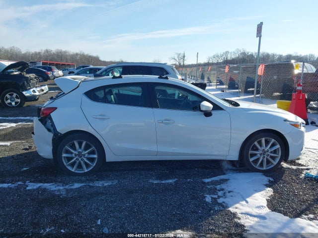 44218717 :رقم المزاد ، 3MZBN1L31HM142935 vin ، 2017 Mazda Mazda3 Touring 2.5 مزاد بيع