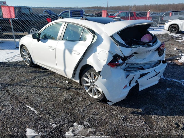 44218717 :رقم المزاد ، 3MZBN1L31HM142935 vin ، 2017 Mazda Mazda3 Touring 2.5 مزاد بيع