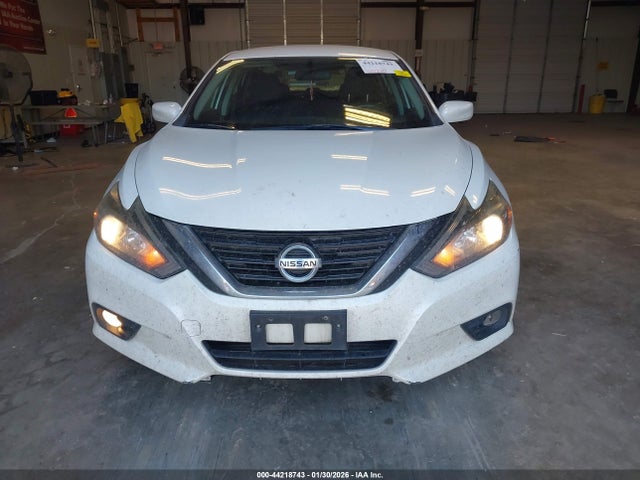 1N4AL3AP4JC268032 Nissan Altima 2.5 Sr