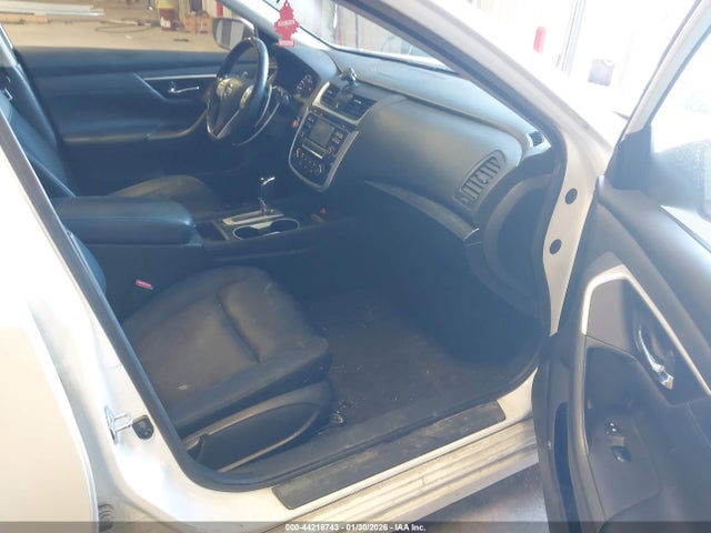 1N4AL3AP4JC268032 Nissan Altima 2.5 Sr