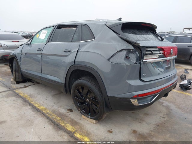 2026 Volkswagen Atlas Cross Sport Se With Technology მანქანა იყიდება აუქციონზე, vin: 1V2JC2CA5TC212969, აუქციონის ნომერი: 44218829