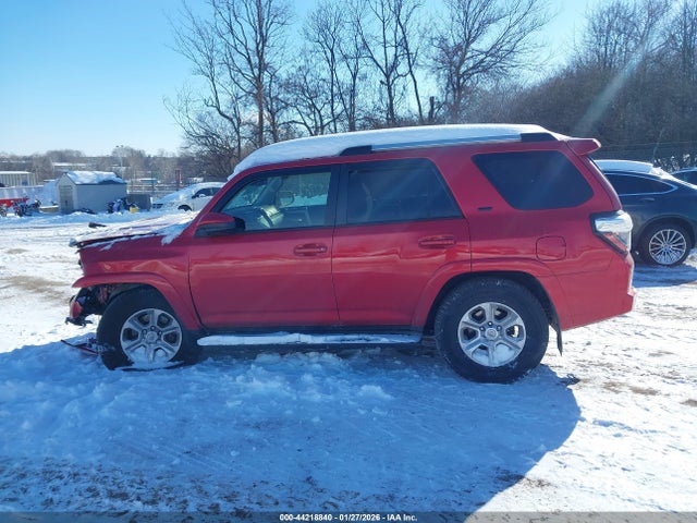 JTEMU5JRXM5925101 Toyota 4RUNNER SR5