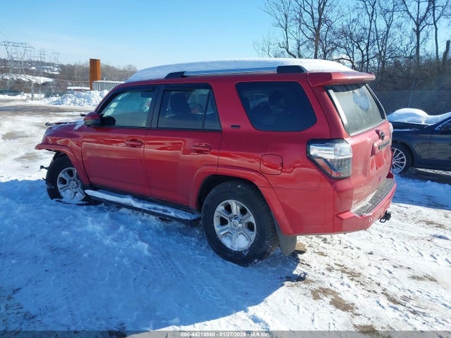 JTEMU5JRXM5925101 Toyota 4RUNNER SR5
