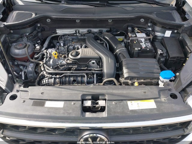 44218843 :رقم المزاد ، 3VV5X7B23RM022594 vin ، 2024 Volkswagen Taos 1.5t S مزاد بيع