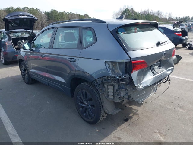 44218843 :رقم المزاد ، 3VV5X7B23RM022594 vin ، 2024 Volkswagen Taos 1.5t S مزاد بيع