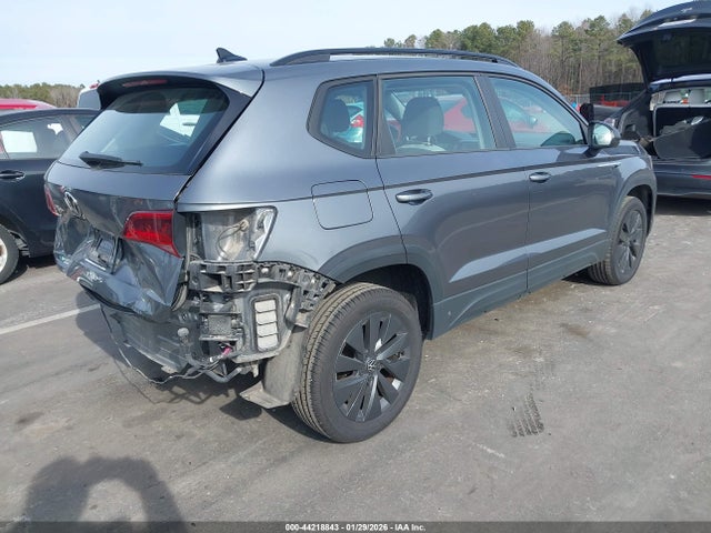 44218843 :رقم المزاد ، 3VV5X7B23RM022594 vin ، 2024 Volkswagen Taos 1.5t S مزاد بيع