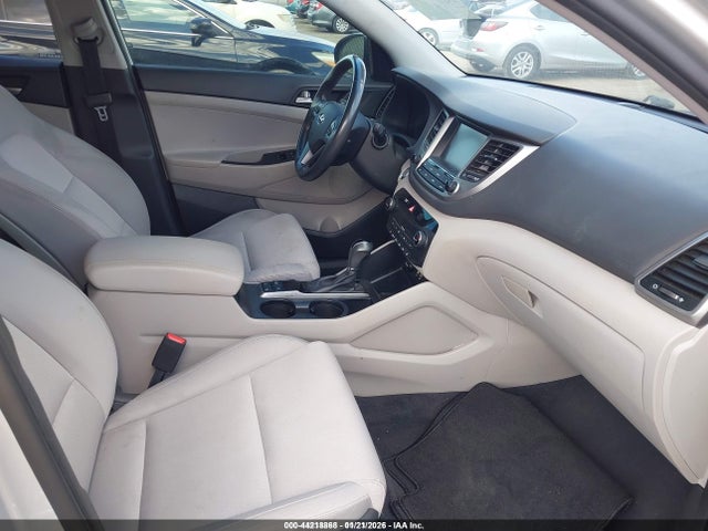 Aukcja sprzedaży 2018 Hyundai Tucson Value, vin: KM8J3CA22JU691468, numer aukcji: 44218868