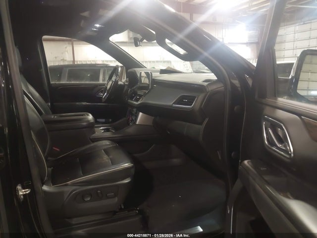 2021 CHEVROLET SUBURBAN 1GNSKFKD7MR205328 Photo 4