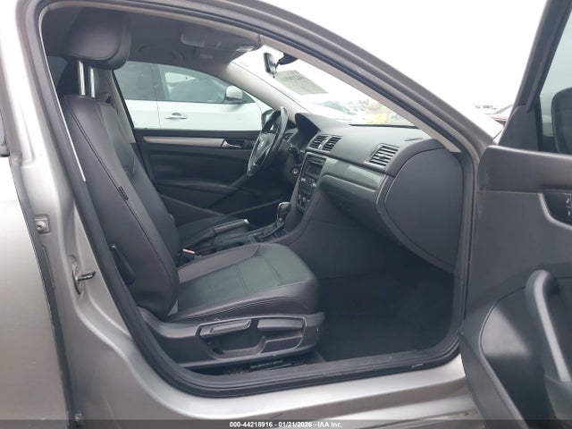 2014 VOLKSWAGEN PASSAT 1VWAT7A31EC086385 Photo 4