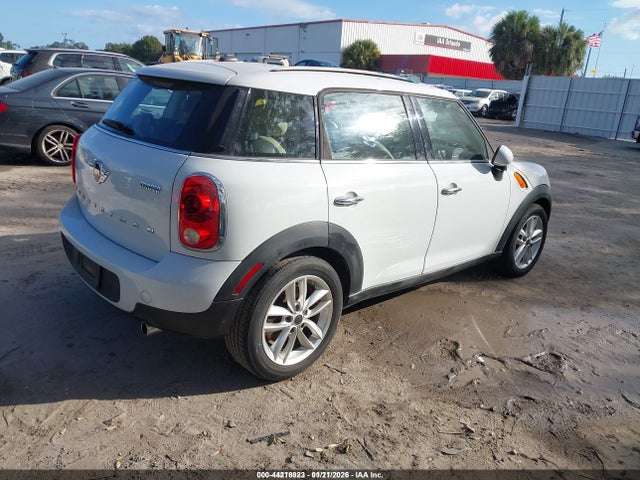 2014 MINI COUNTRYMAN WMWZB3C53EWR40773 Photo 3
