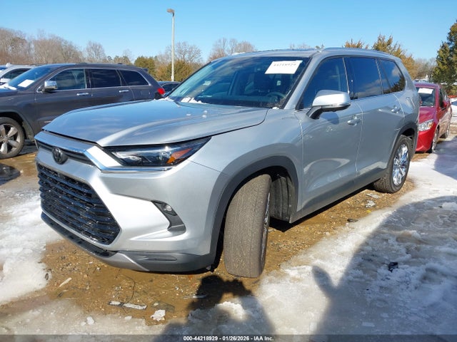 Toyota Grand Highlander Platinum 2024 5TDAAAB51RS052019 Image 2