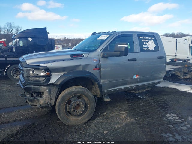 2024 Ram 5500 Chassis Tradesman/slt/laramie/limited მანქანა იყიდება აუქციონზე, vin: 3C7WRNFL5RG263952, აუქციონის ნომერი: 44218930