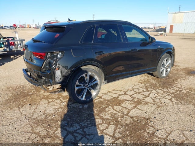 2021 AUDI Q3 WA1DECF34M1144781 Photo 3