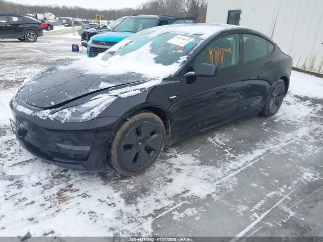Продажа на аукционе авто 2021 Tesla Model 3 Long Range Dual Motor All-wheel Drive, vin: 5YJ3E1EB7MF915580, номер лота: 44218943