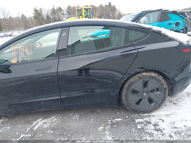 Продажа на аукционе авто 2021 Tesla Model 3 Long Range Dual Motor All-wheel Drive, vin: 5YJ3E1EB7MF915580, номер лота: 44218943