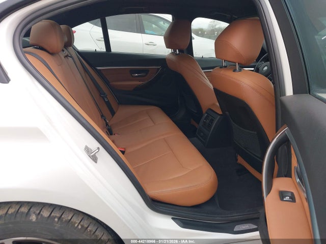 2016 BMW 328I WBA8E9C51GK648572 Photo 7