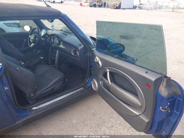2007 MINI COOPER WMWRF33517TF67311 Photo 4