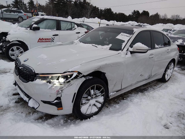 2022 Bmw 330i Xdrive მანქანა იყიდება აუქციონზე, vin: 3MW5R7J06N8C54664, აუქციონის ნომერი: 44219009