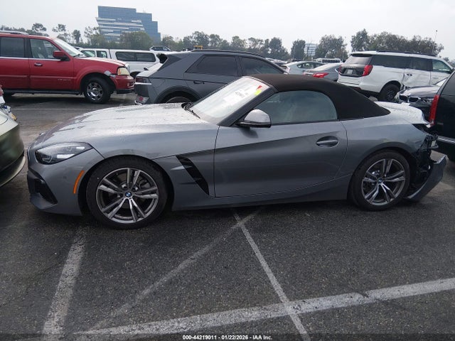 WBAHF3C07TWY51564 BMW Z4 Sdrive30i