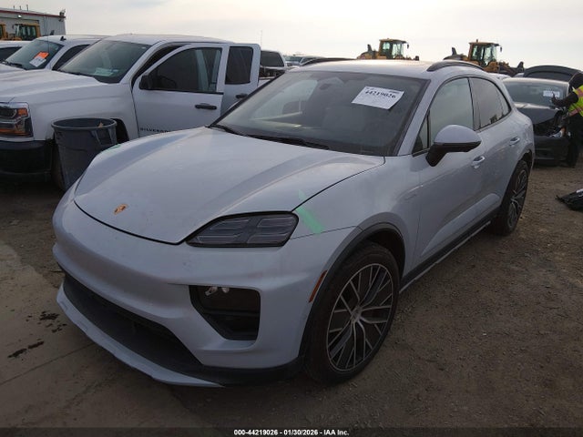 2024 PORSCHE MACAN ELECTRIC WP1AA2XA3RL001288 Photo 1