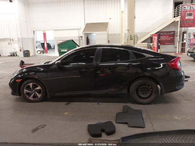 Honda Civic Lx 2019 19XFC2F69KE202239 Image 14