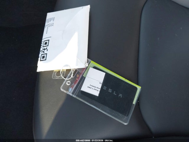 2024 TESLA MODEL Y 7SAYGDEE2RA323152 Photo 10