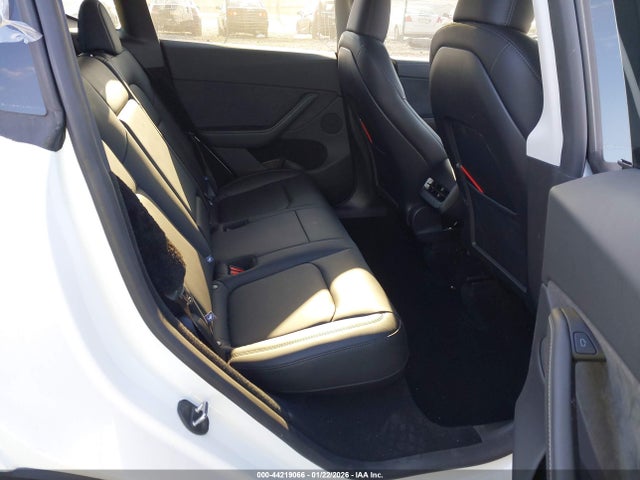 2024 TESLA MODEL Y 7SAYGDEE2RA323152 Photo 7
