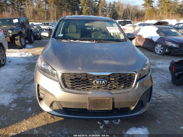 5XYPGDA38KG529820 KIA Sorento 2.4l Lx