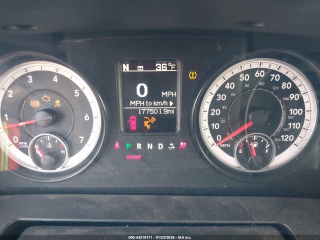 2015 RAM 1500 1C6RR6GT0FS754570 Photo 6