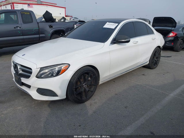 Продажа на аукционе авто 2016 Mercedes-benz C 300, vin: 55SWF4JB1GU124126, номер лота: 44219264