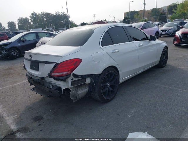 Продажа на аукционе авто 2016 Mercedes-benz C 300, vin: 55SWF4JB1GU124126, номер лота: 44219264