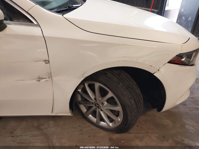 2019 Mercedes-benz A 220 4matic მანქანა იყიდება აუქციონზე, vin: WDD3G4FB6KW023684, აუქციონის ნომერი: 44219299