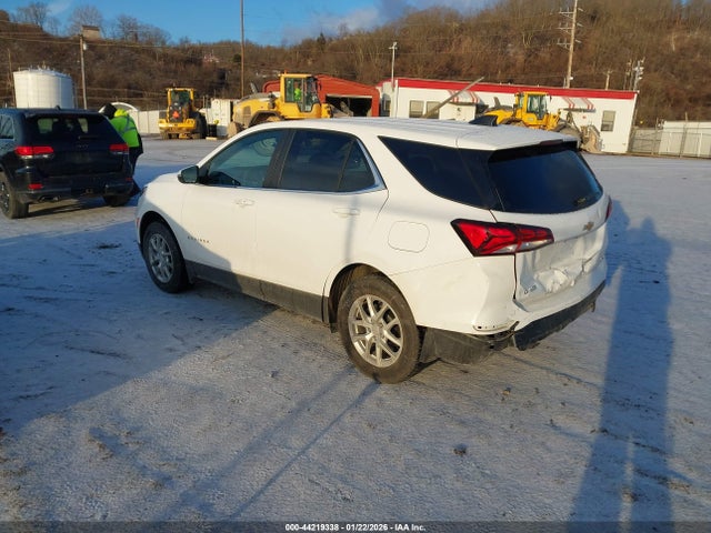 2024 CHEVROLET EQUINOX 3GNAXUEG3RL342742 Photo 2