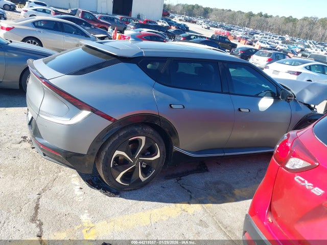 KIA Ev6 Gt-line 2022 KNDC3DLC8N5031055 Image 12