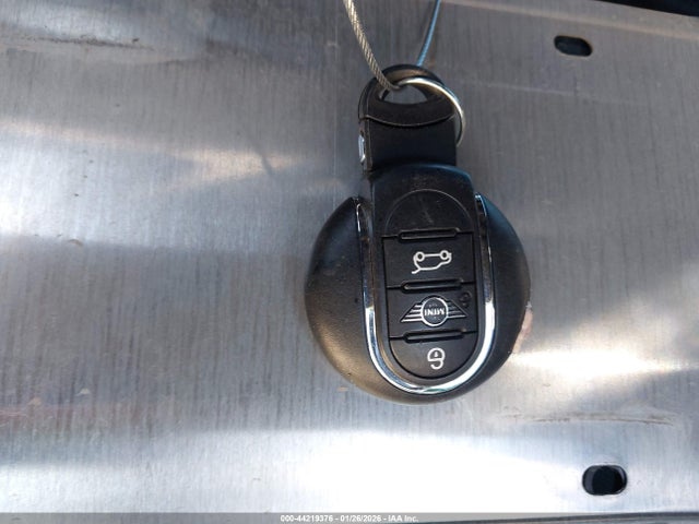 2024 MINI CONVERTIBLE WMW43DL02R3R34441 Photo 10