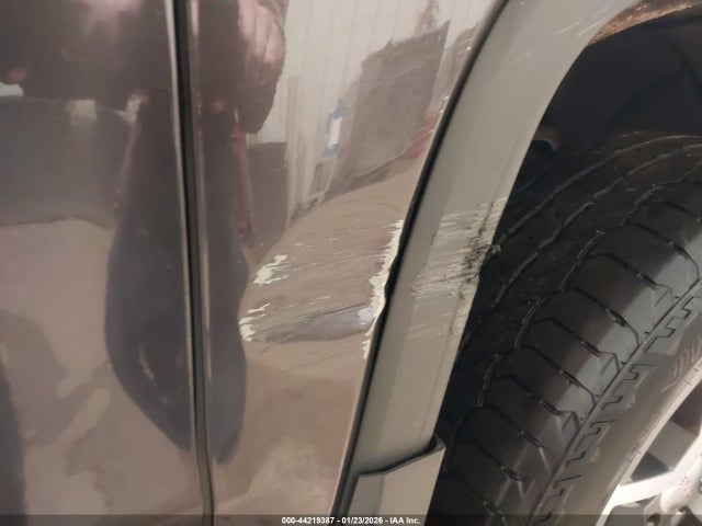 44219387 :رقم المزاد ، 3GTU2VEC8FG176066 vin ، 2015 Gmc Sierra 1500 Slt مزاد بيع