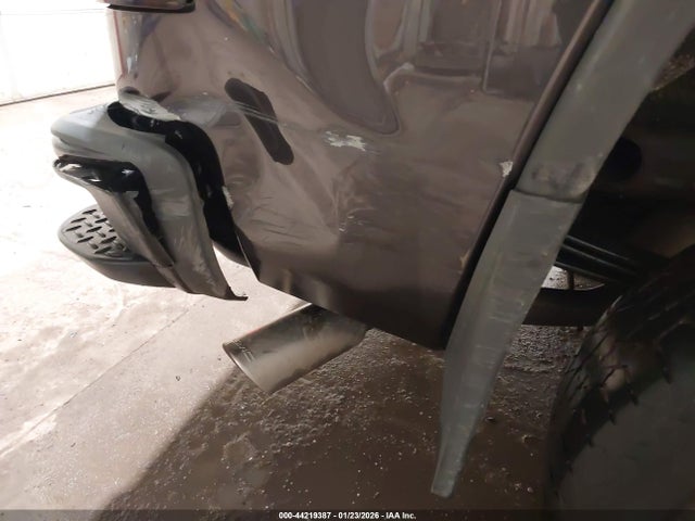 44219387 :رقم المزاد ، 3GTU2VEC8FG176066 vin ، 2015 Gmc Sierra 1500 Slt مزاد بيع