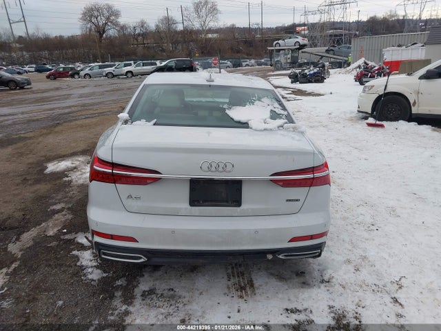 Продажа на аукционе авто 2019 Audi A6 55 Premium, vin: WAUL2AF26KN102122, номер лота: 44219395