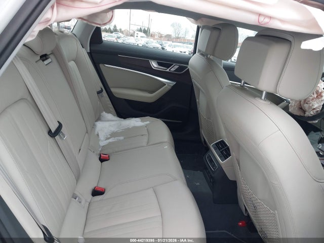Продажа на аукционе авто 2019 Audi A6 55 Premium, vin: WAUL2AF26KN102122, номер лота: 44219395
