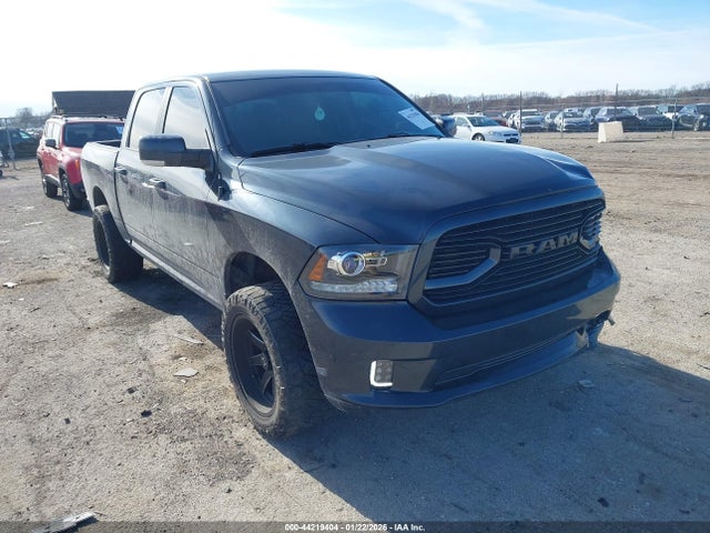 2018 RAM 1500 1C6RR7MG1JS113899
