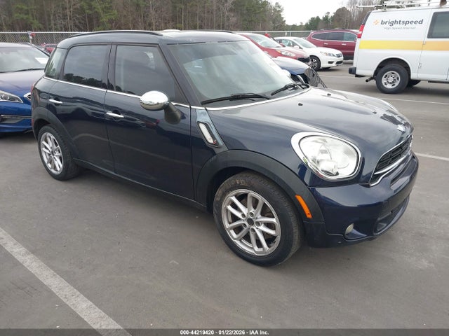 2015 MINI COUNTRYMAN WMWZC3C5XFWT03393 Photo 0