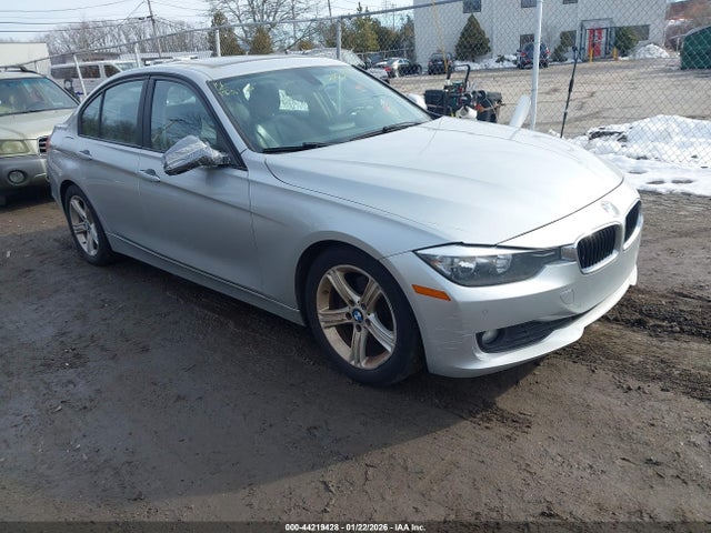 2014 BMW 320I WBA3B1G59ENT00528
