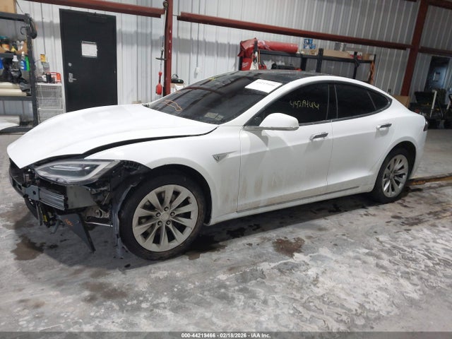 Tesla Model S 60d/70d/75d/85d/90d 2016 5YJSA1E29GF143191 Image 14