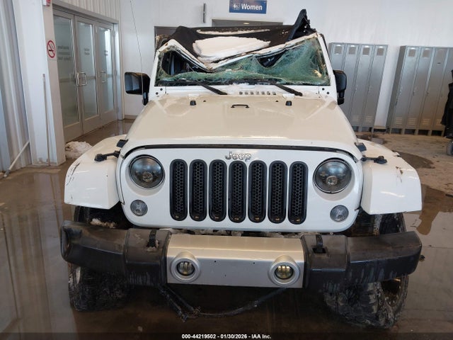 Продажа на аукционе авто 2015 Jeep Wrangler Unlimited Sahara, vin: 1C4BJWEG7FL754275, номер лота: 44219502