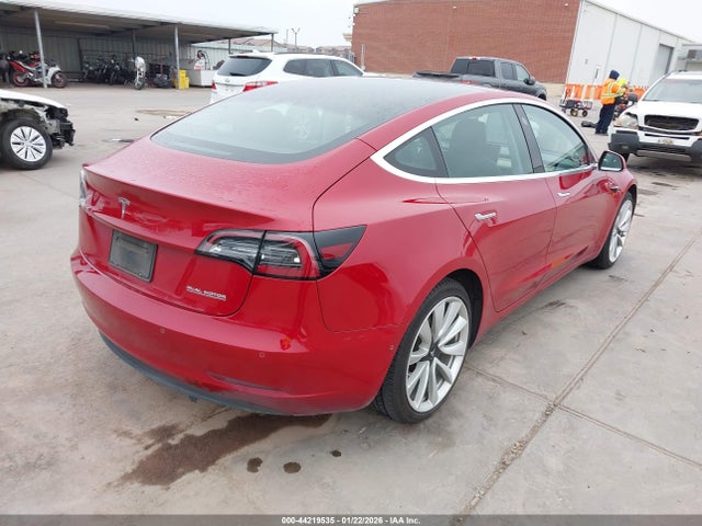 2019 TESLA MODEL 3 5YJ3E1EB3KF389784 Photo 3