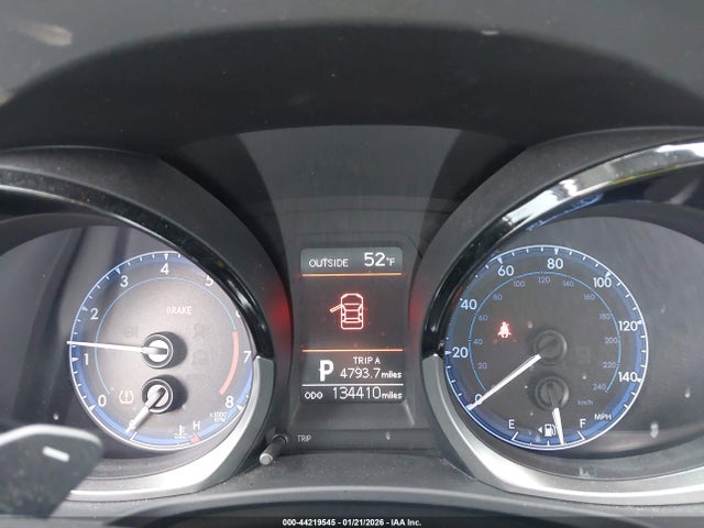 5YFBURHE0EP146476 Toyota Corolla S Plus