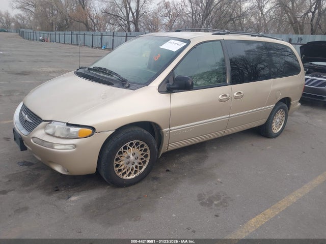 1998 CHRYSLER TOWN & COUNTRY 1C4GP64L5WB576164 Photo 1