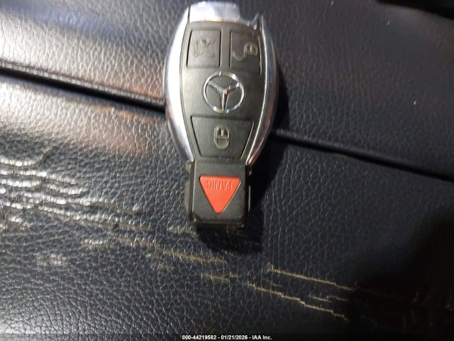 2014 Mercedes-benz E 350 4matic მანქანა იყიდება აუქციონზე, vin: WDDHF8JB3EB017666, აუქციონის ნომერი: 44219582